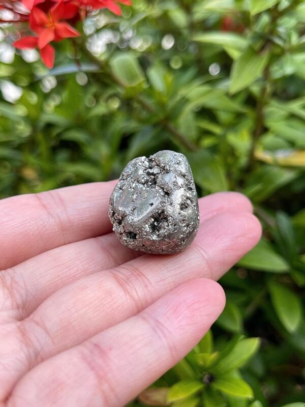 GAF TREASURES WHOLESALE Pyrite Tumbled Stones, Polished Natural Pyrite Gemstone, Pyrite Healing Crystals (Pyrite, 0.5 Pound) - Image 7
