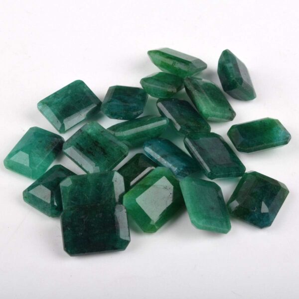 GEMHUB Zambian A+ Grade Green Emerald Approx 200 Ct. Set of Fine 20 Pieces Natural Green Emerald Loose Gemstones Beads - Image 5