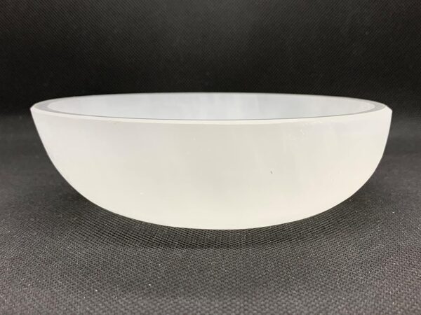 GAF TREASURES Extra Large Selenite Bowl, 6" Gemstone Carved Selenite Crystal Charging Bowl, Large Selenite Crystals Bowl For Smudging and Reiki - Image 3